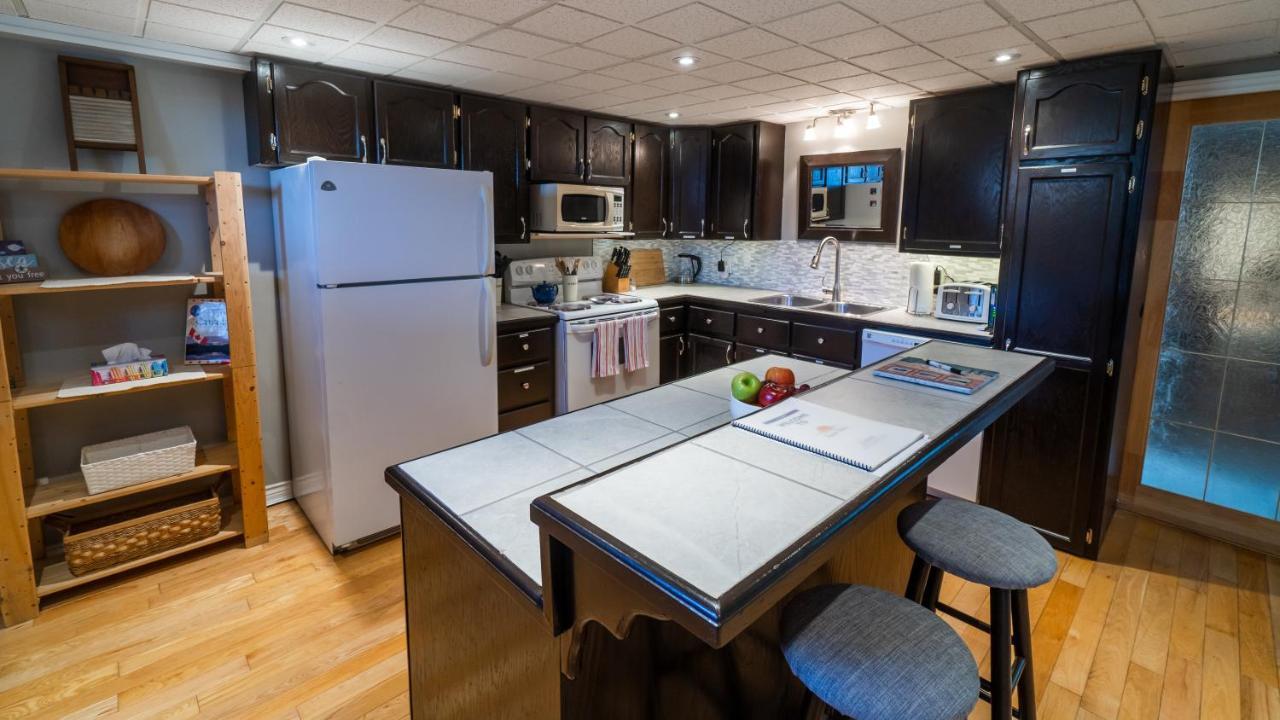 Sunset Tides Apartment Oak Haven Екстериор снимка